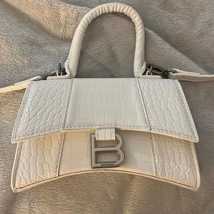 Designer-inspired Small Hourglass Handbag